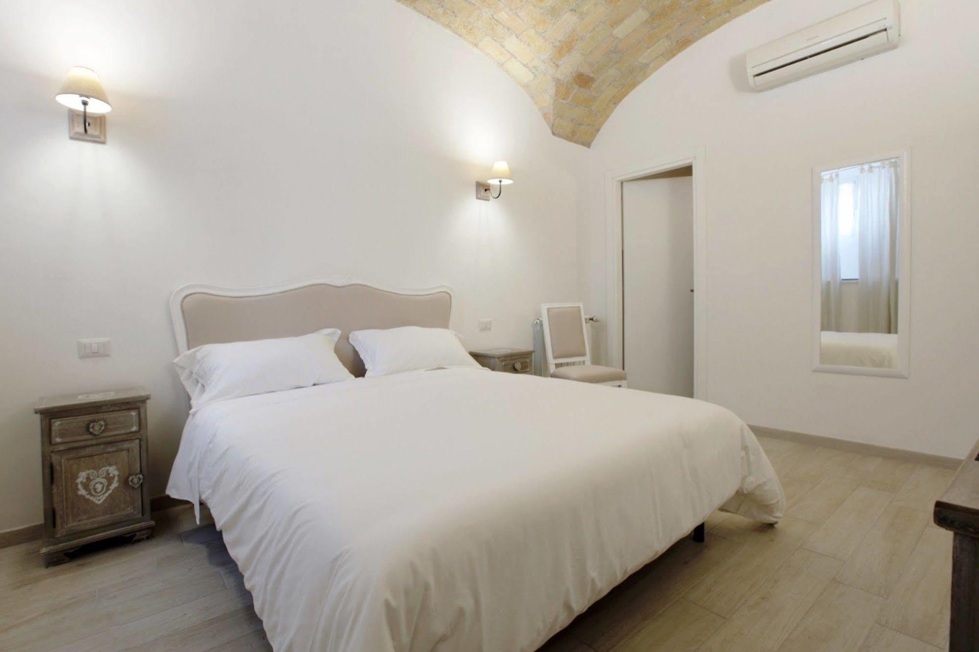 Suite Maggiore Roma Esterno foto